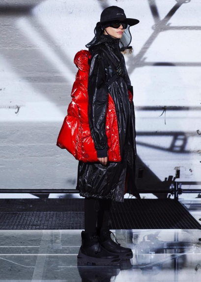 Moncler Continues to Make Puffer Gowns a Thing for Fall – TYLLE